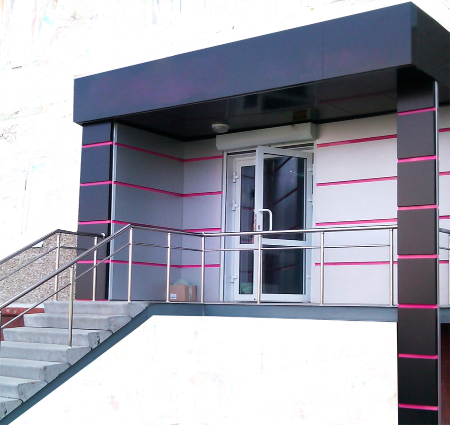 Входная группа нежилого помещения в г Симферополь